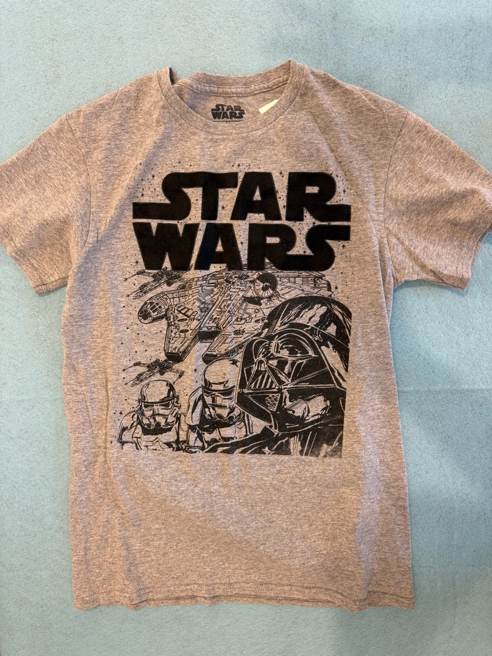 Star Wars Gray Graphic Tee - Darth Vader